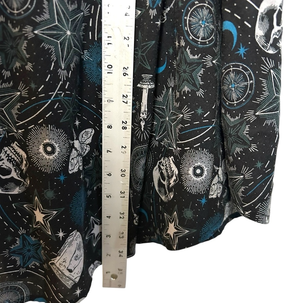 Torrid 3 Harper 3/4 Sleeve Pullover Tunic Top Skull Celestial witchy vibe blouse - Picture 9 of 16